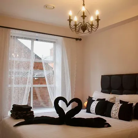 Apartment Elegant Modern 2 Bdrm Apt. Near Temple Bar ☘ *
