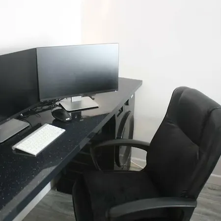 Apartment Elegant Modern 2 Bdrm Apt. Near Temple Bar ☘ Dublin